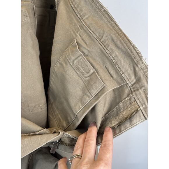 Duluth Trading Men’s 42x32 Flex Fire Hose Work Pants Khaki Canvas Utility EUC - Picture 9 of 12